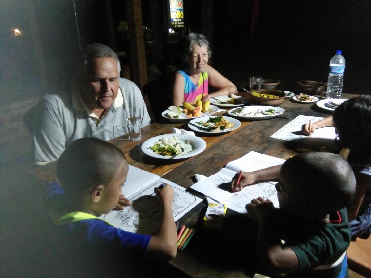 Gimanhala Cottage & Cookary Class Anuradhapura Bagian luar foto
